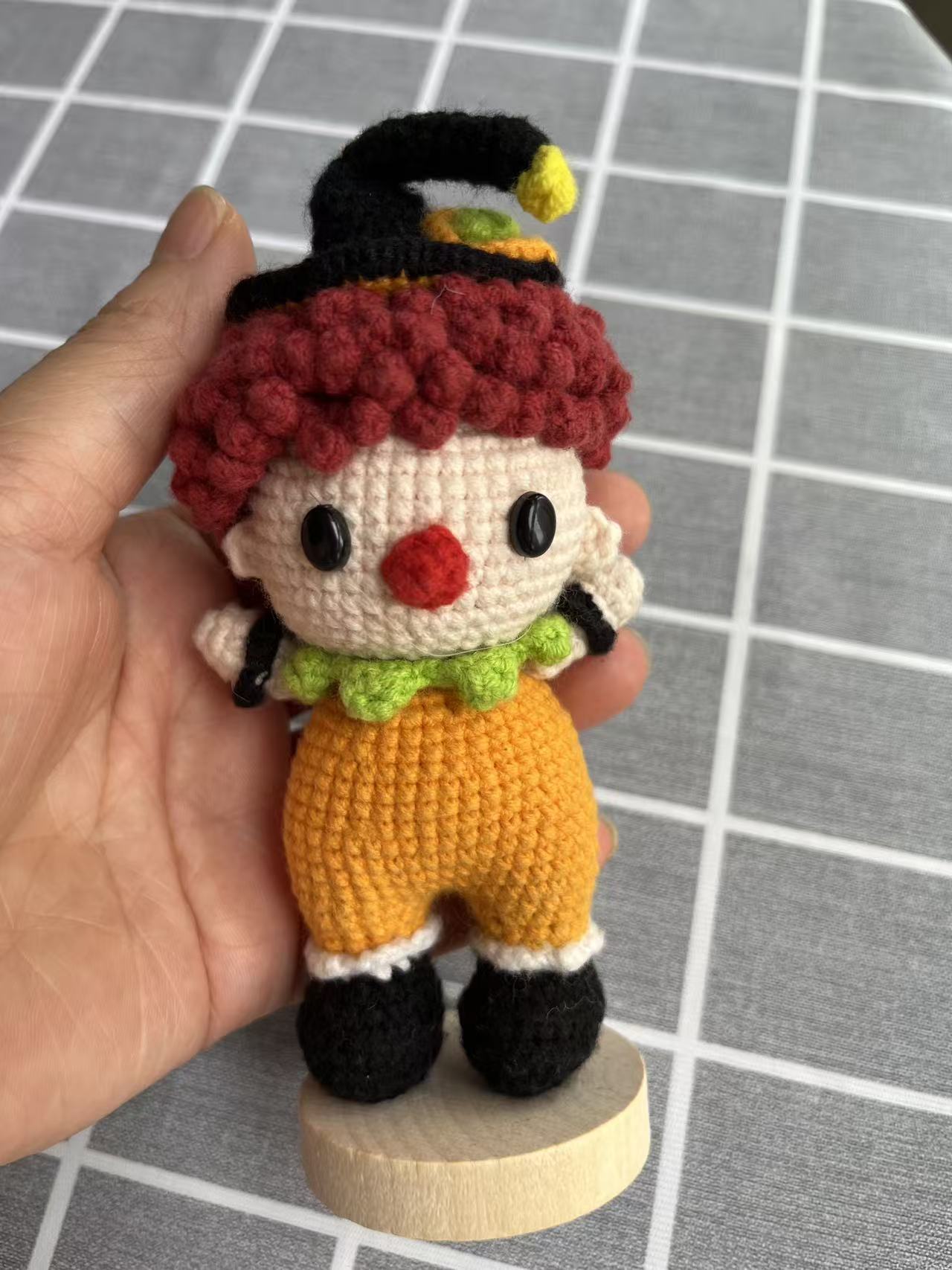 hand made clowns