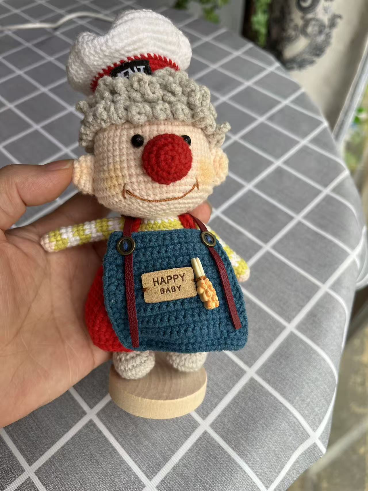 hand made clowns